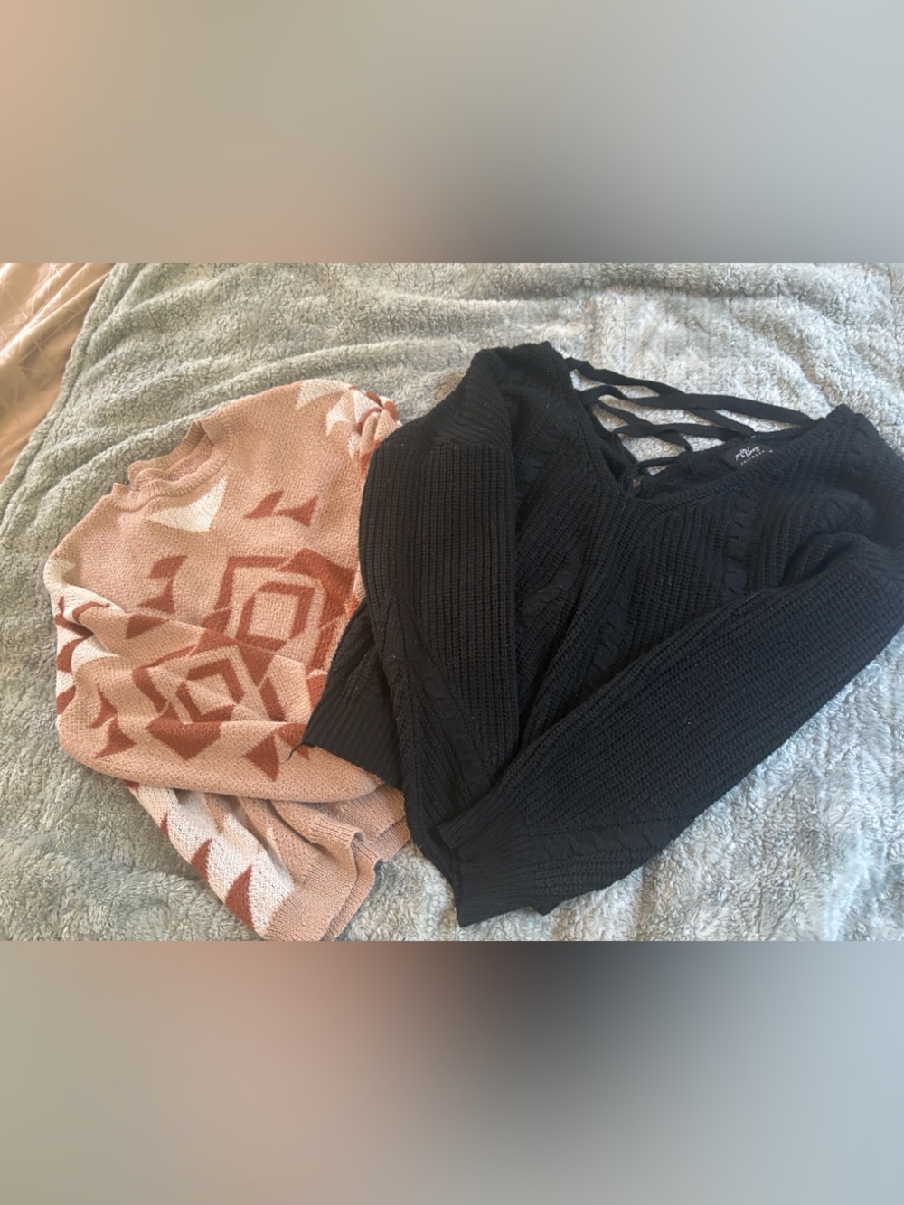 Black Knit V-Neck Women's Sweater - Classic Cozy Pullover

13$for both